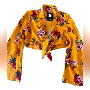 Flower tie up crop top